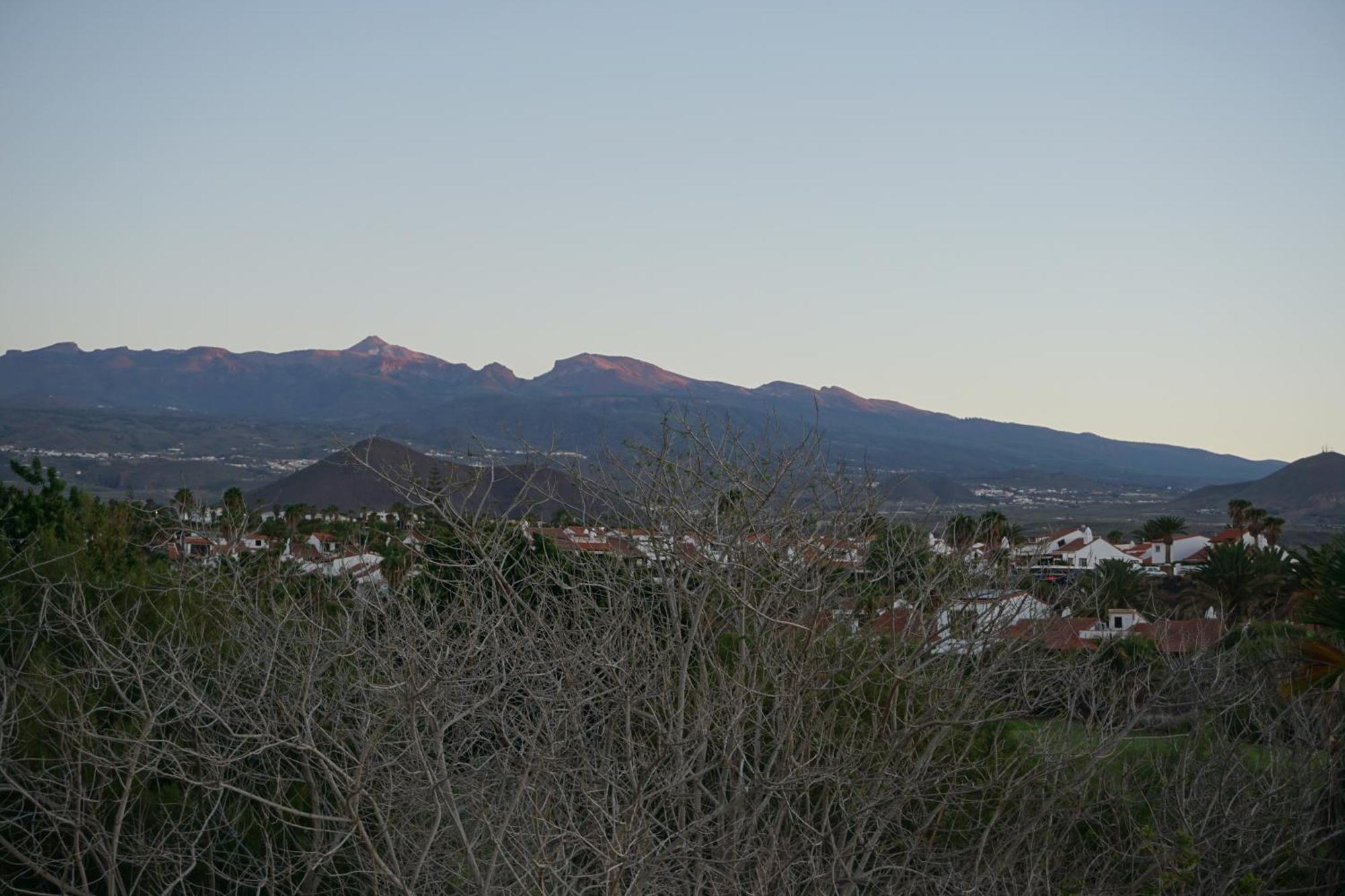 Golf Del Sur Apartment - Magnificent Panorama Of The Ocean, El Teide, And Montana Roja 圣米格尔德阿沃纳 外观 照片