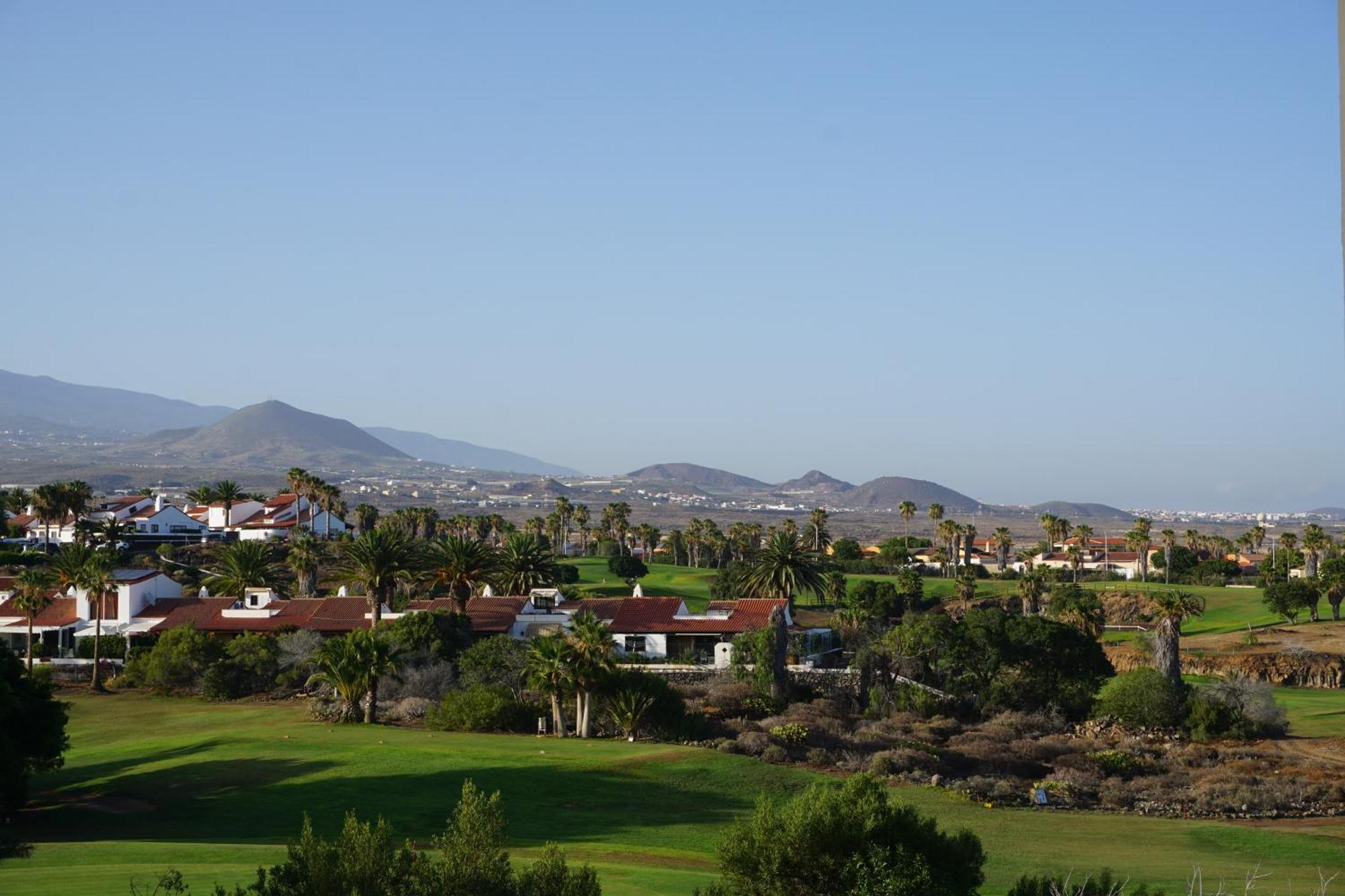 Golf Del Sur Apartment - Magnificent Panorama Of The Ocean, El Teide, And Montana Roja 圣米格尔德阿沃纳 外观 照片